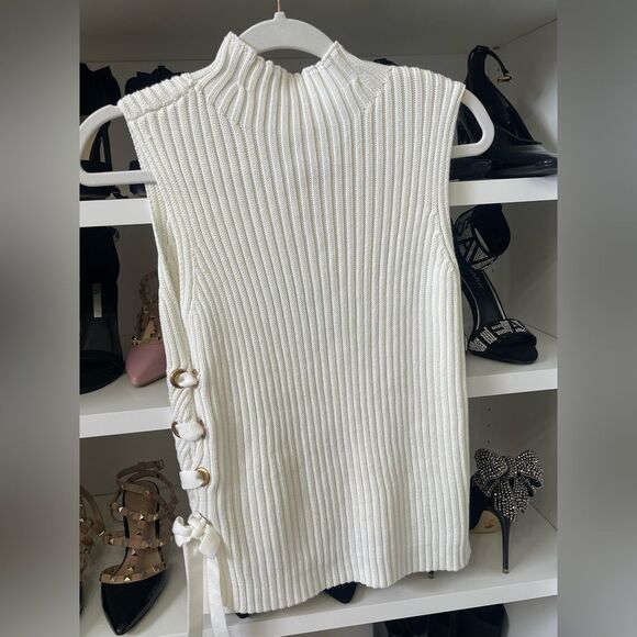 NWT SLEEVELESS SWEATER TOP Size Small - Picture 10 of 10
